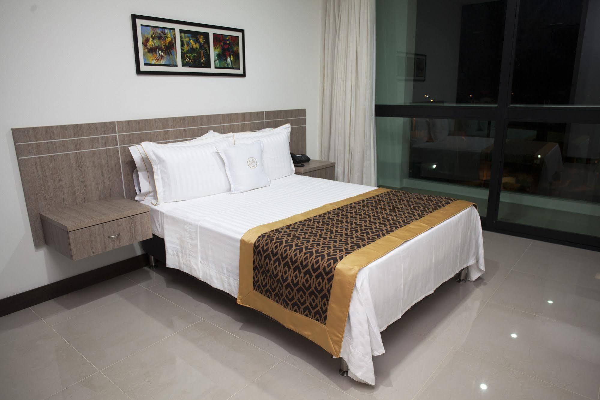 Hotel Cinco Montería Kültér fotó